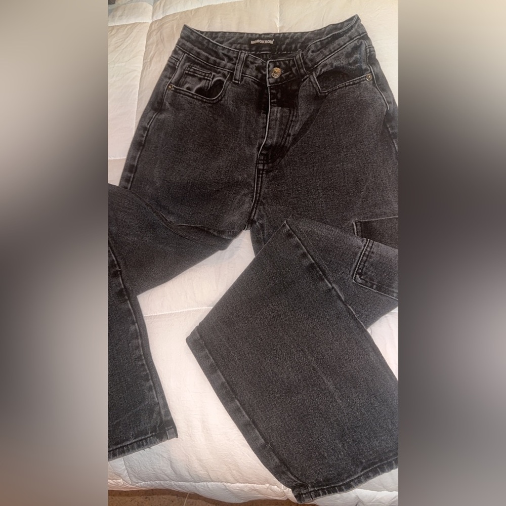 Momokrom jeans